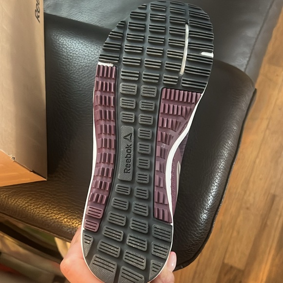 Reebok trainers - Picture 5 of 9